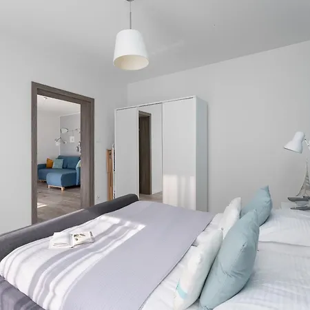 Design Piec Morz - Jantar Kolobrzeg * Sianozety